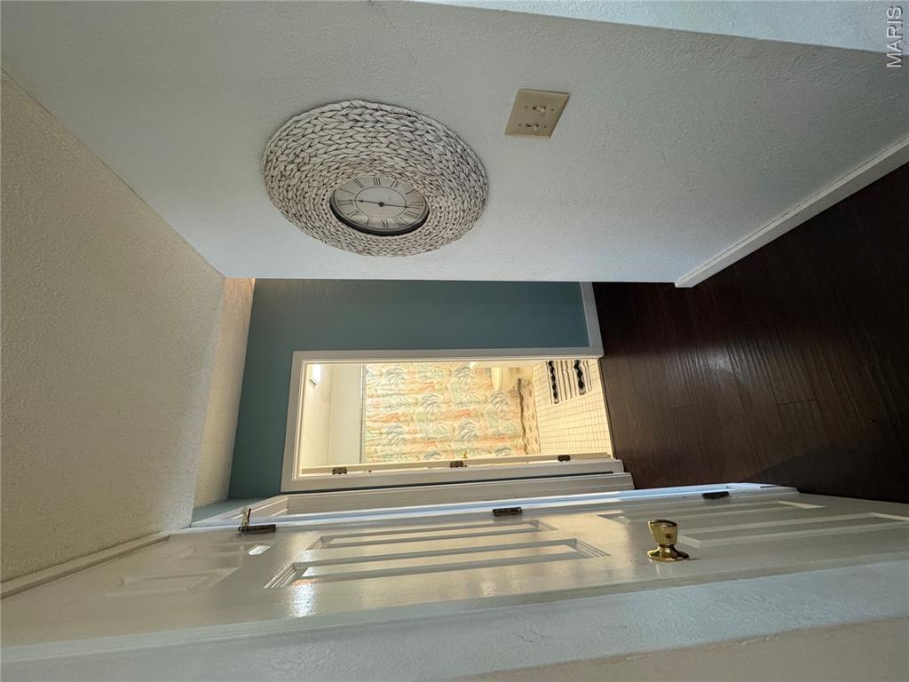 Breakwater Bay Club - Residential