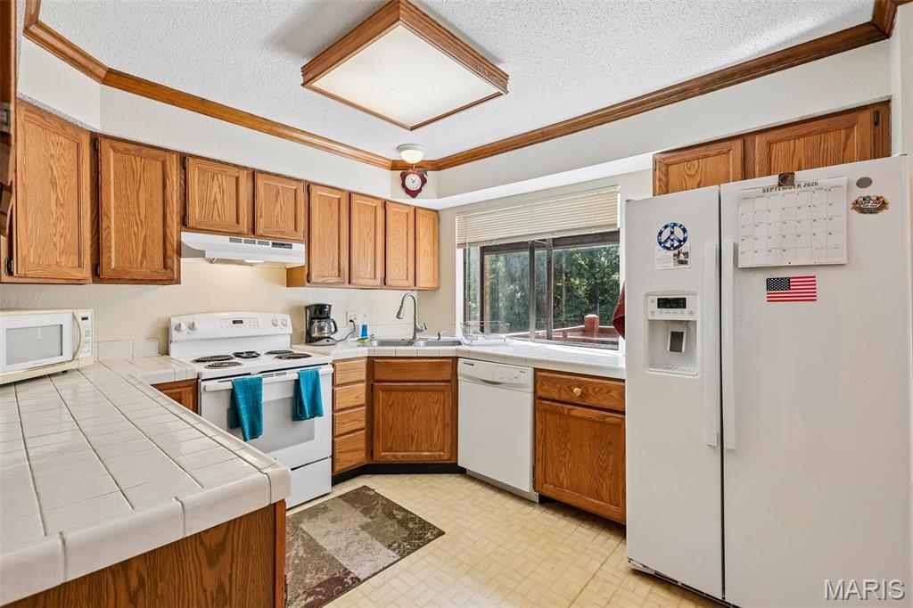 Chateau Country Club Twnhms Stg2 - Residential
