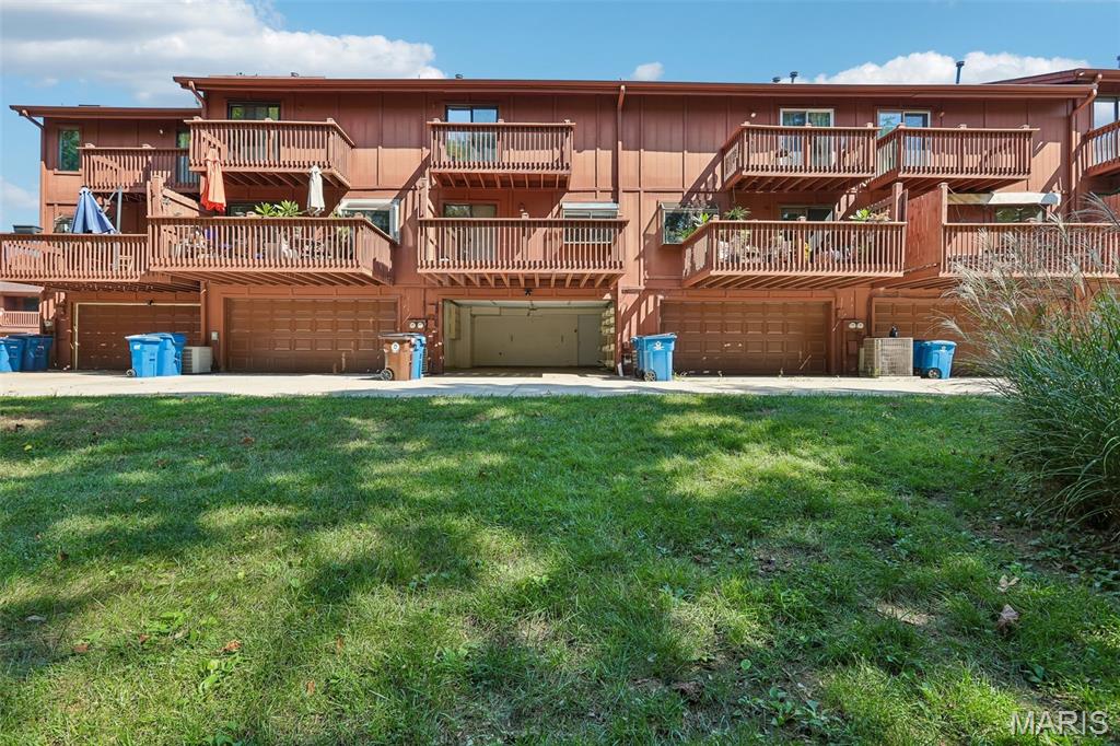 Chateau Country Club Twnhms Stg2 - Residential
