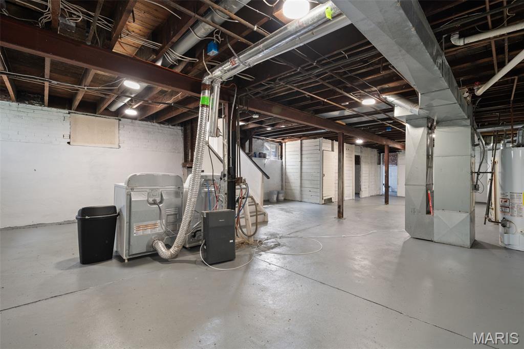 Rogers Benton Place - Residential Income