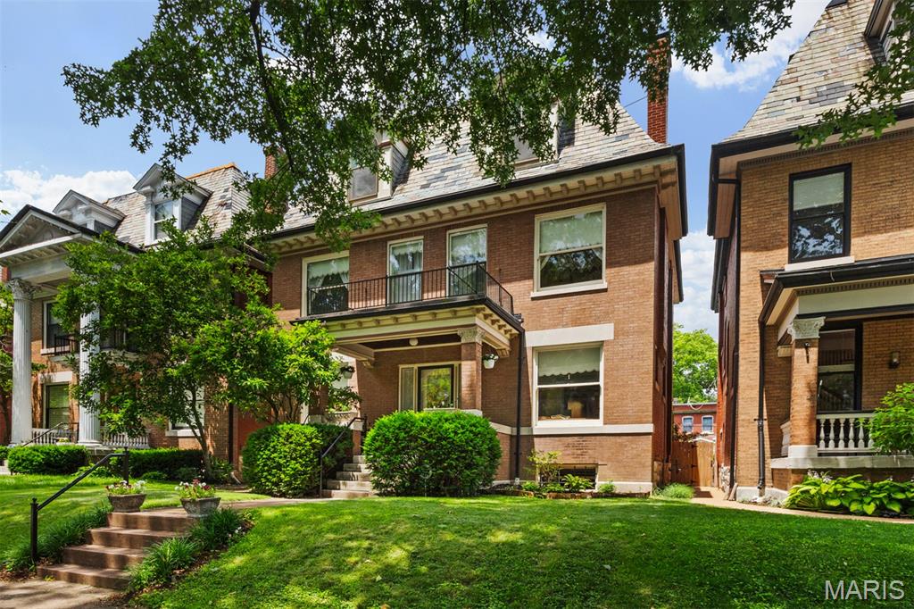 Located in the historic Skinker-DeBaliviere neighborhood, designated a Local Historic District by the City of St. Louis in 1978, 6157 Kingsbury Avenue showcases some of the finest architectural character the city has to offer. The 1904 Louisiana Purchase Exposition (World’s Fair) inspired the development of many distinguished homes bordering Forest Park, and this residence is a beautiful example of that legacy.
Thoughtfully updated while preserving its original charm, this impressive home features six bedrooms, 2.5 bathrooms, exquisite millwork, built-in bookcases, and stunning stained and leaded glass throughout. Historic details blend seamlessly with modern conveniences, creating a home that is both elegant and functional.
A rare feature among homes on Kingsbury Avenue, the property offers multiple outdoor living spaces, including two front porches—one on the main level and another on the second floor—a screened porch off the kitchen, and a private upper rear porch accessed from the second-floor bath.
The location is equally exceptional, placing you just minutes from Forest Park, the Delmar Loop, Washington University, Clayton, major medical centers, and many of the region’s premier dining, shopping, and entertainment destinations.
This is a truly special opportunity to own a piece of St. Louis history in one of its most sought-after neighborhoods.