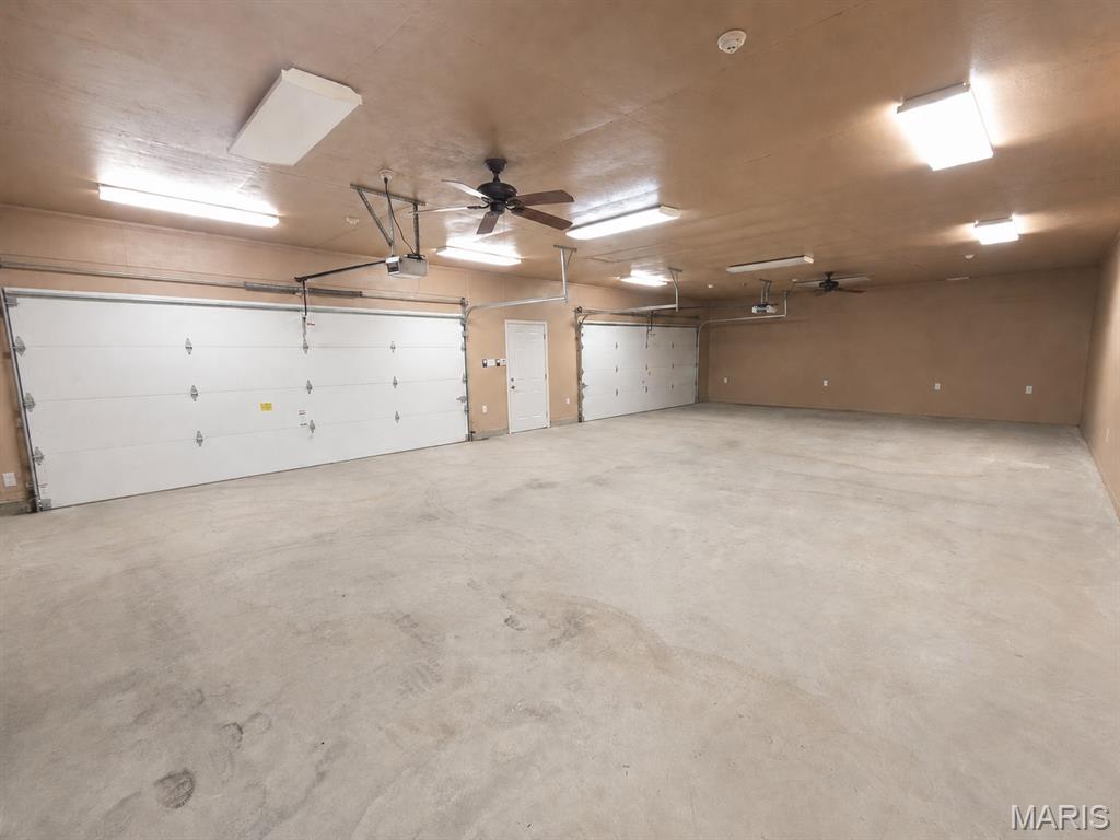 McKelvey Lt 1 Resub Lt A & McKelvey - Commercial Lease