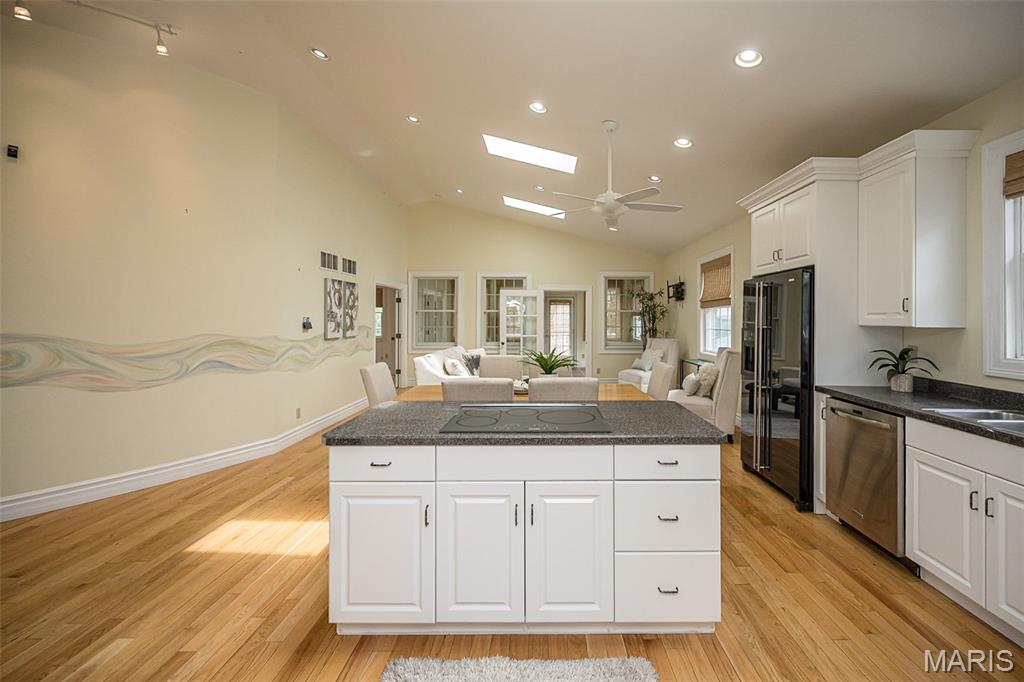 Hillcrest - Residential
