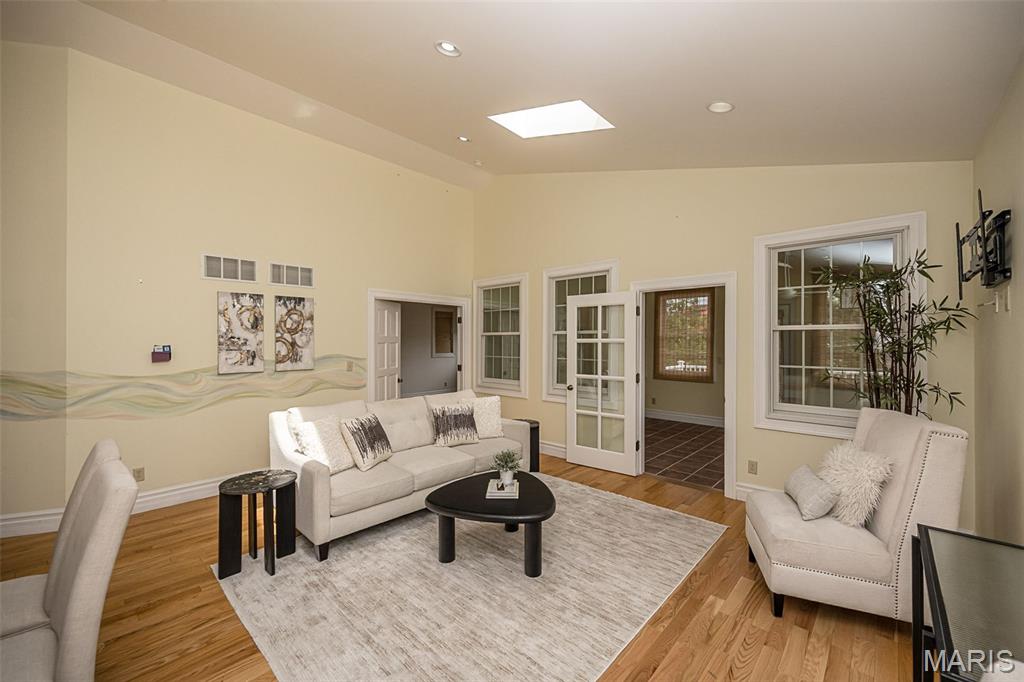 Hillcrest - Residential