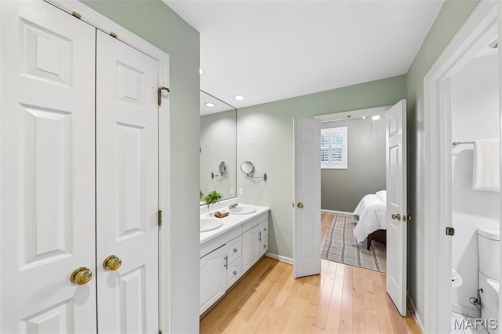 Taylor Place Twnhs - Residential