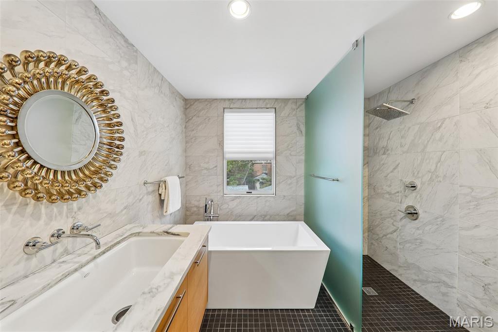 Taylor Place Twnhs - Residential