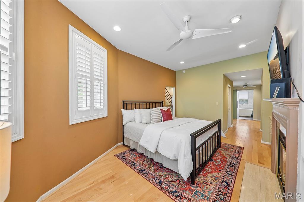 Taylor Place Twnhs - Residential