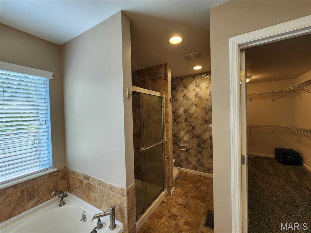 Charbonier On The Park Ph 1 - Residential