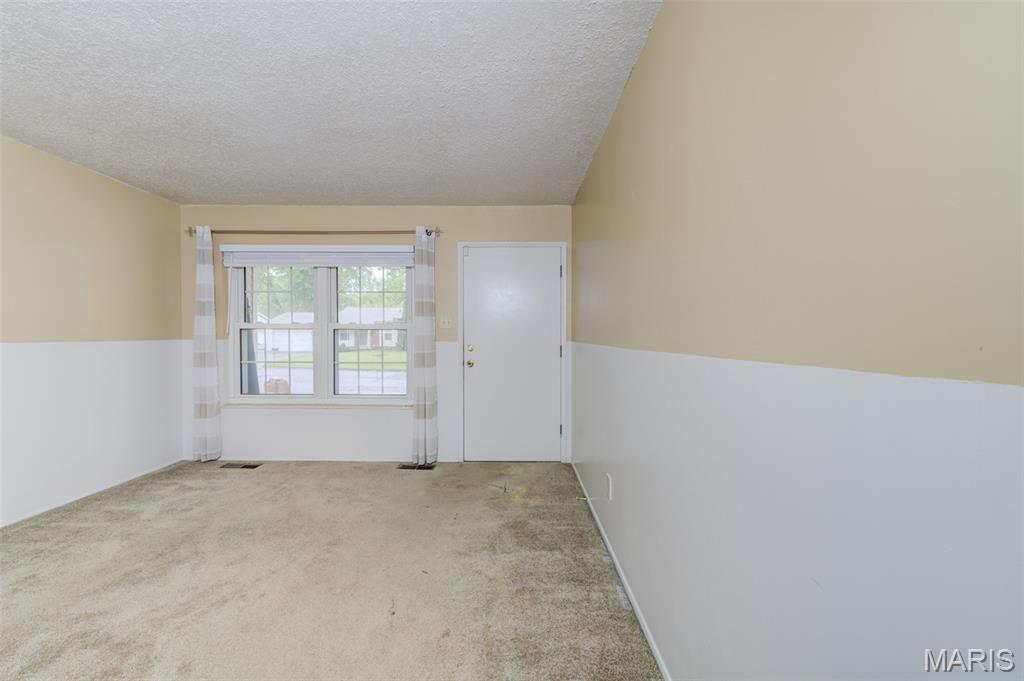 Fox Manor 1 - Residential