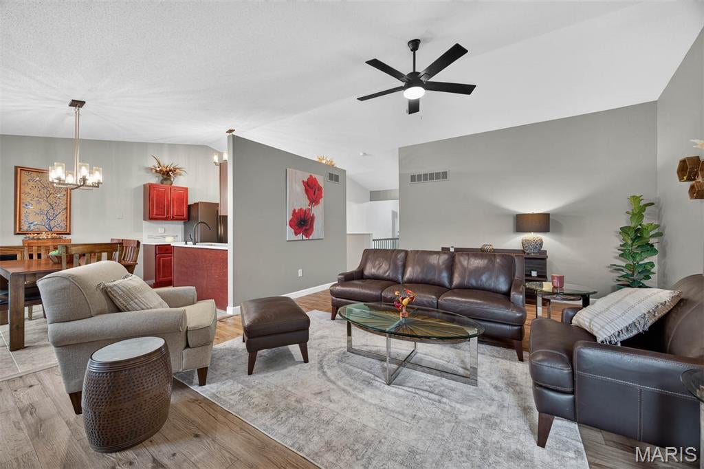 Villas/Remington - Residential