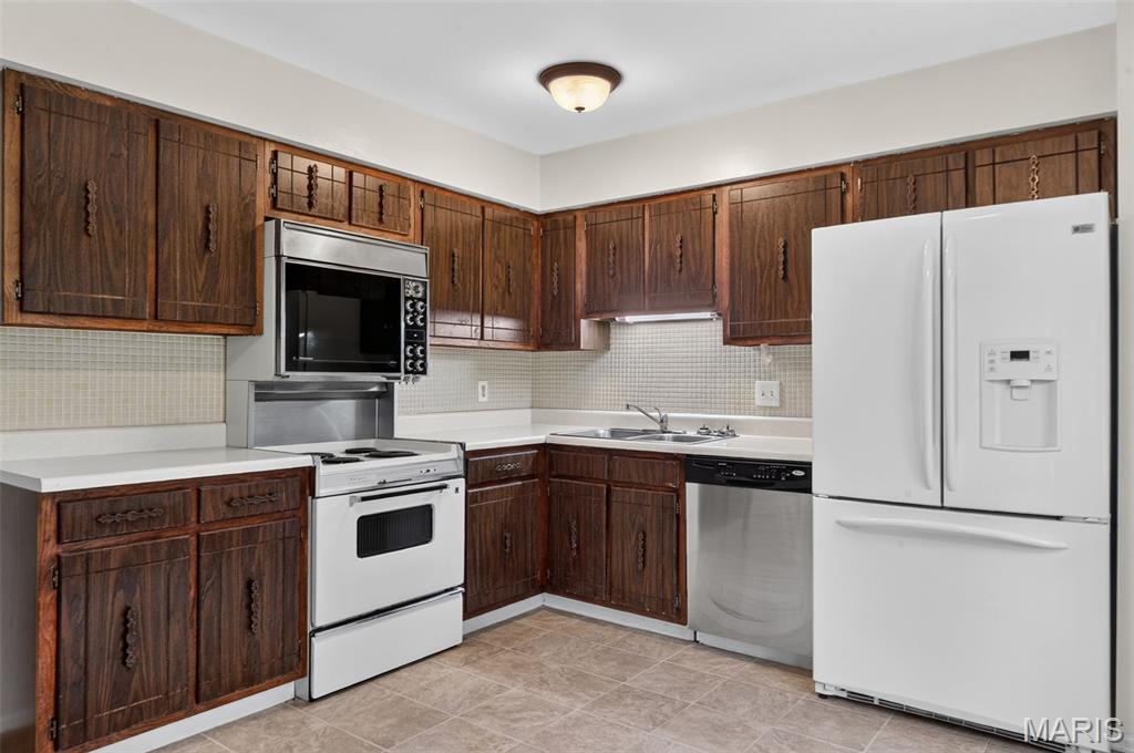 Ranchmoor 2 - Residential
