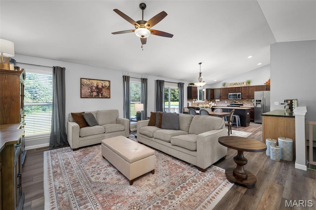 Whiteside Estates - Residential