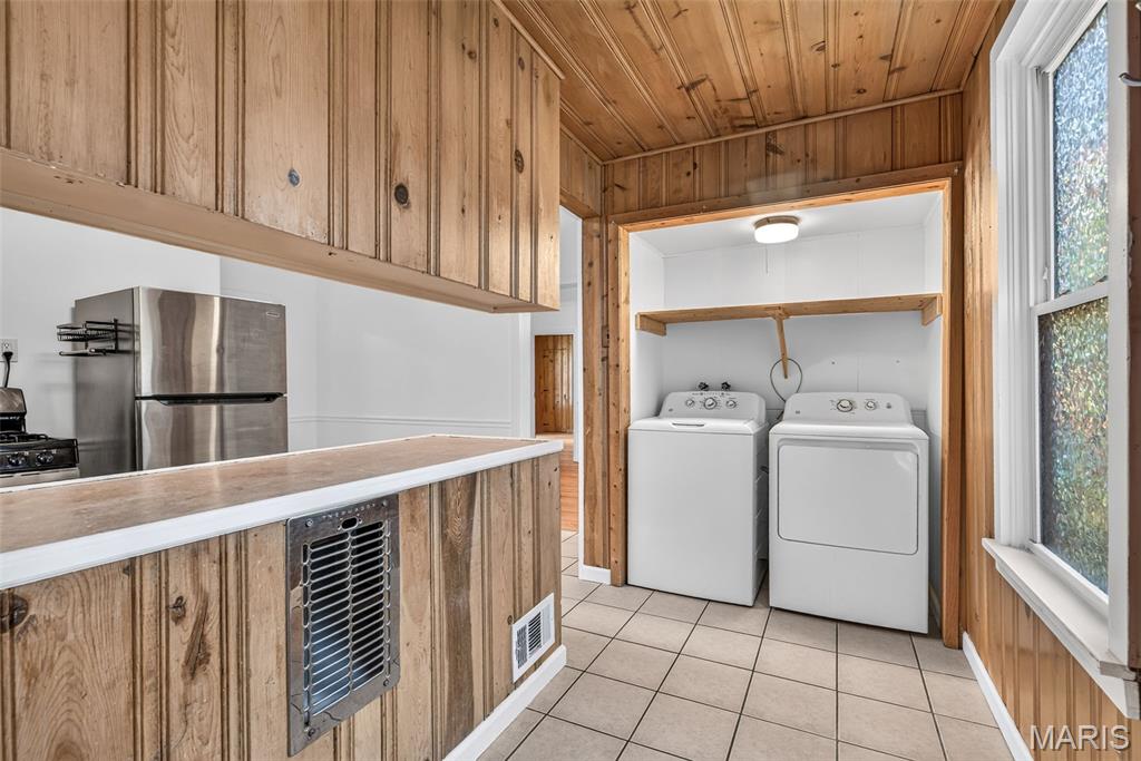 Crystal City - Residential