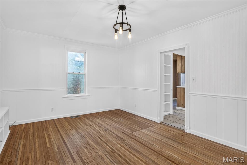 Crystal City - Residential