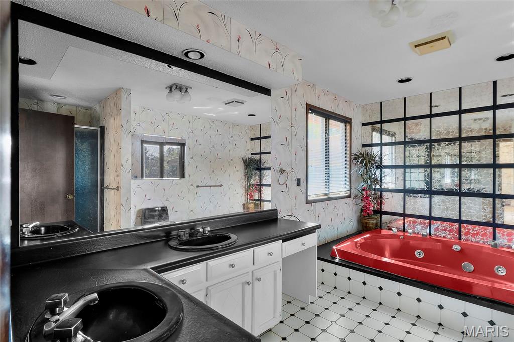 Tanglewood Estate - Residential