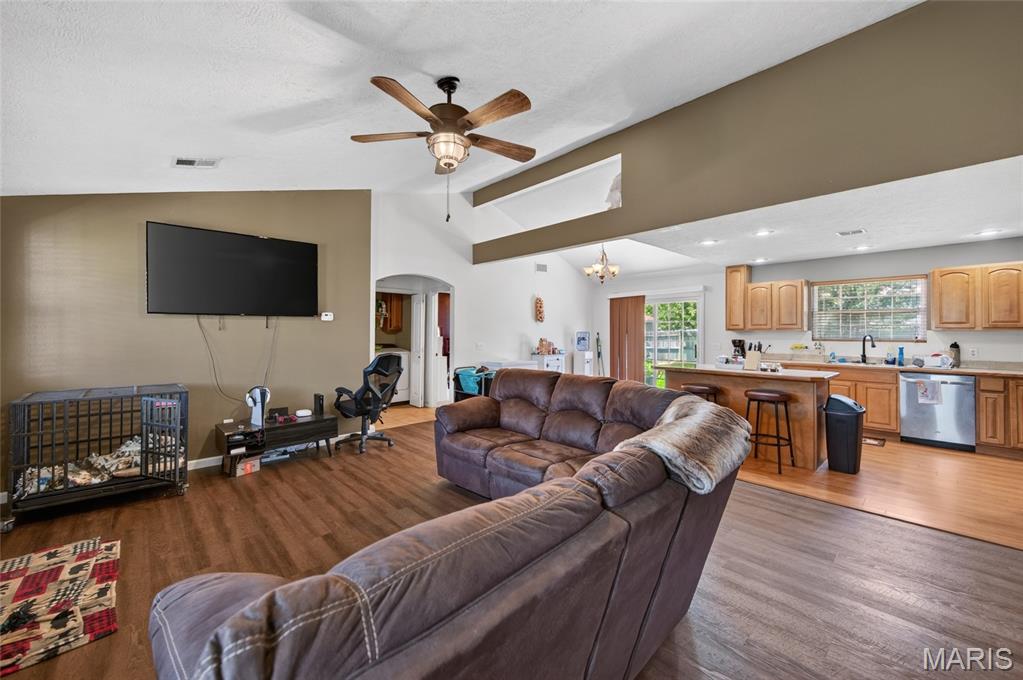 Marian Homes - Residential