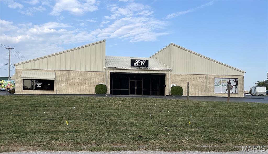 None - Commercial Lease