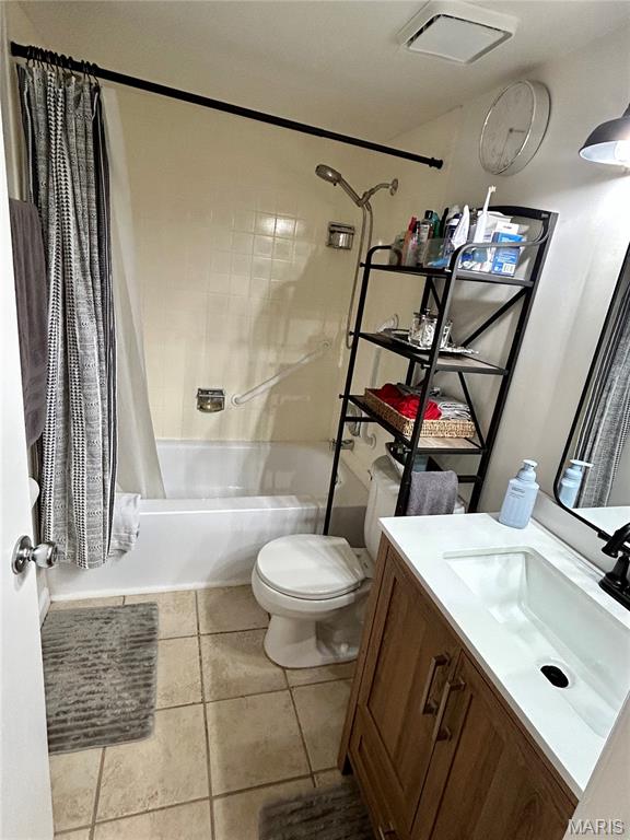 Chateau De Ville Sec 5 Condo - Residential