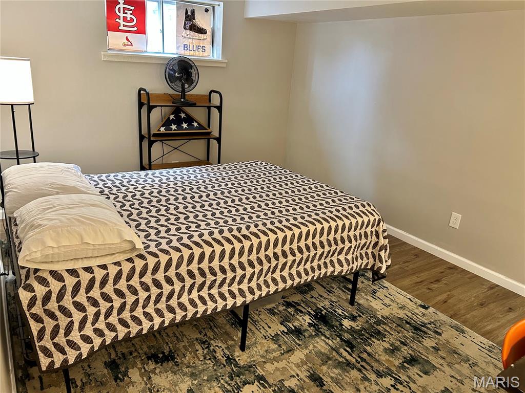 Chateau De Ville Sec 5 Condo - Residential
