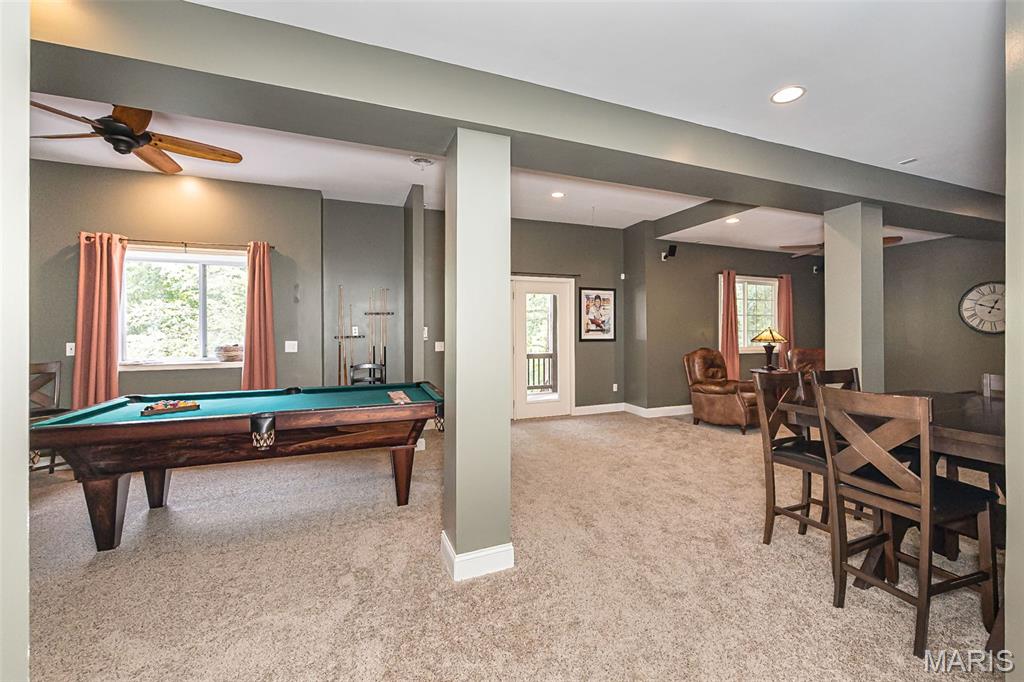 Village Paradise Valley - Residential