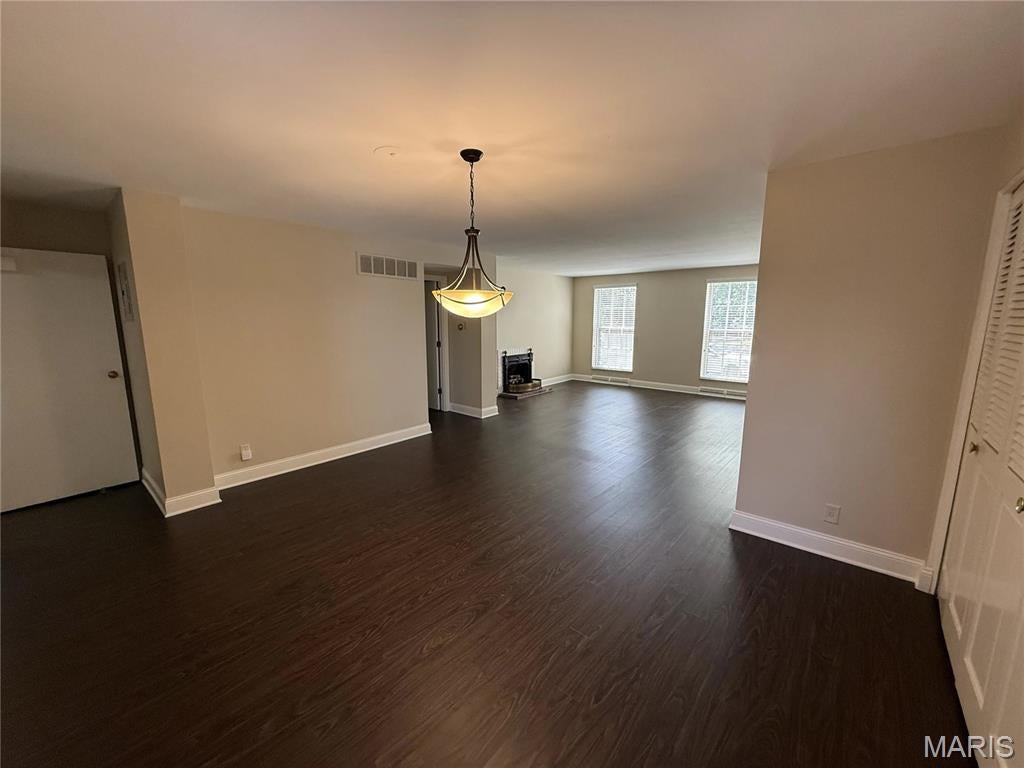 Mason Woods Village Condo - Residential Lease