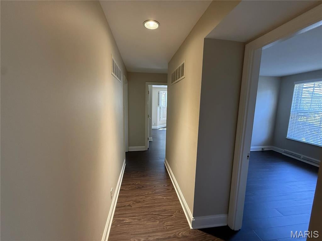 Mason Woods Village Condo - Residential Lease