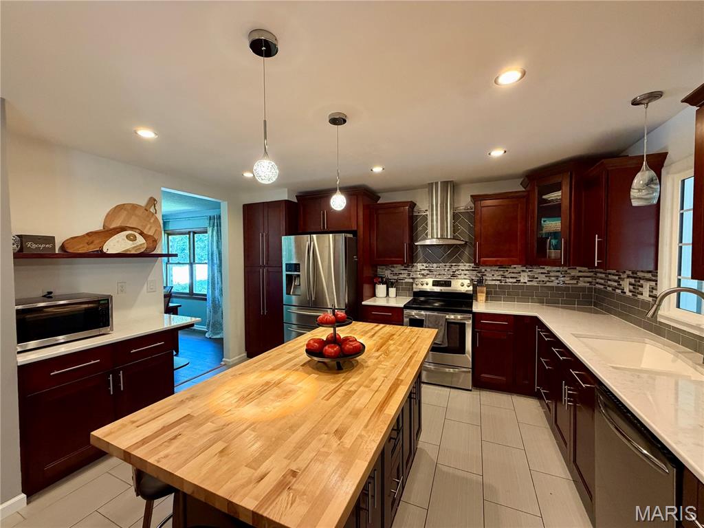 El Rancho Estates - Residential
