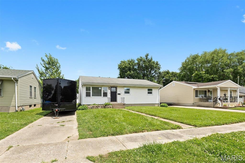 Bellemore Village - Residential