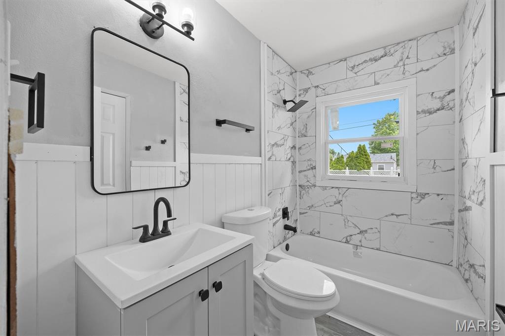 Bellemore Village - Residential