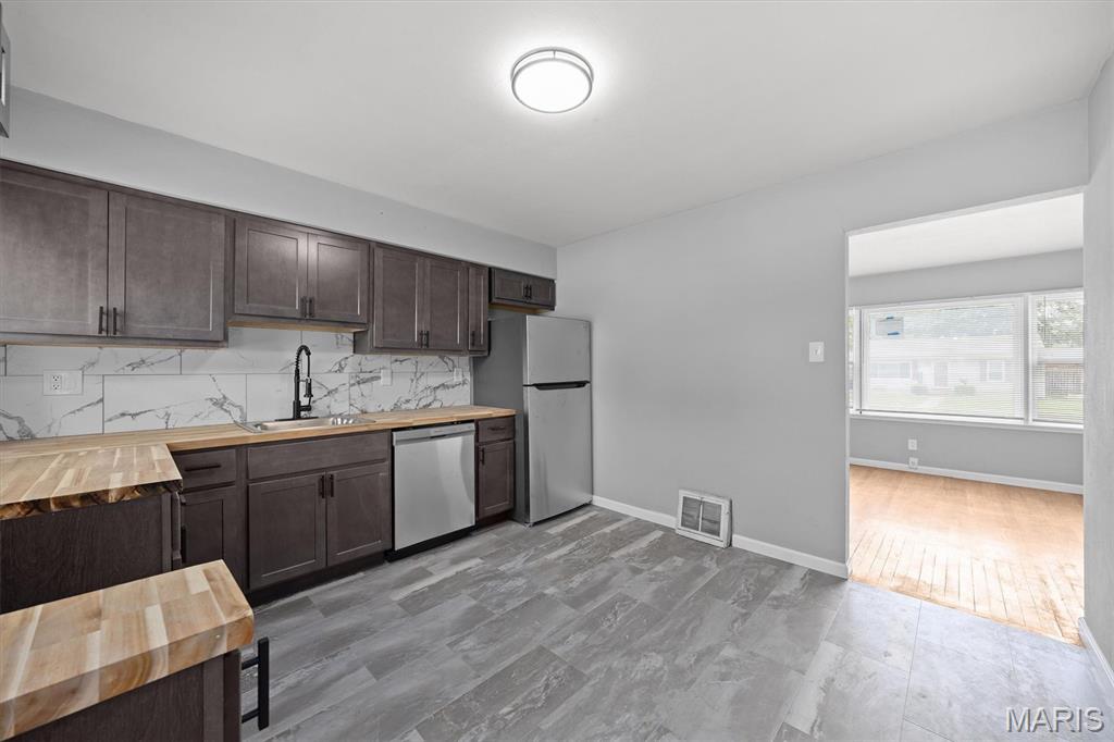 Bellemore Village - Residential