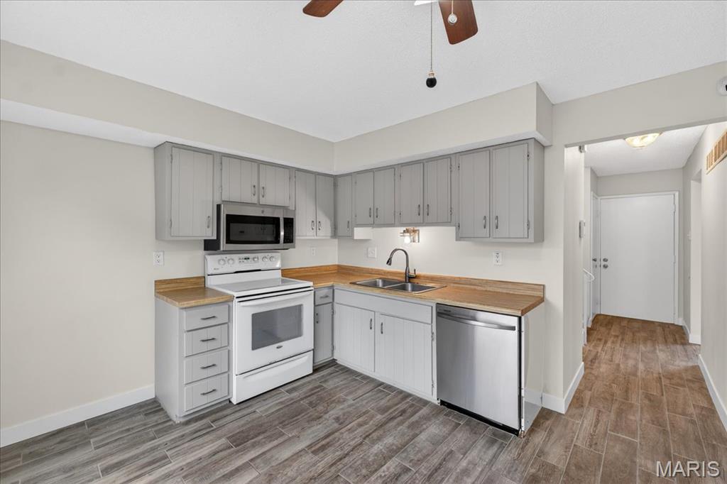 Hidden Meadow Condo 8 - Residential
