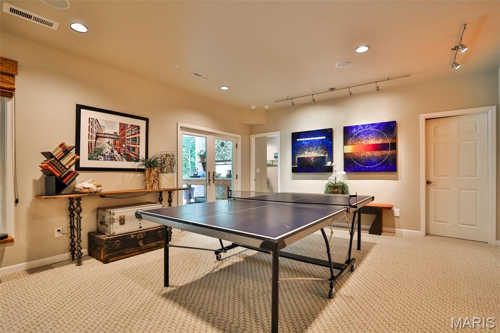 Sunset Hills Estates - Residential