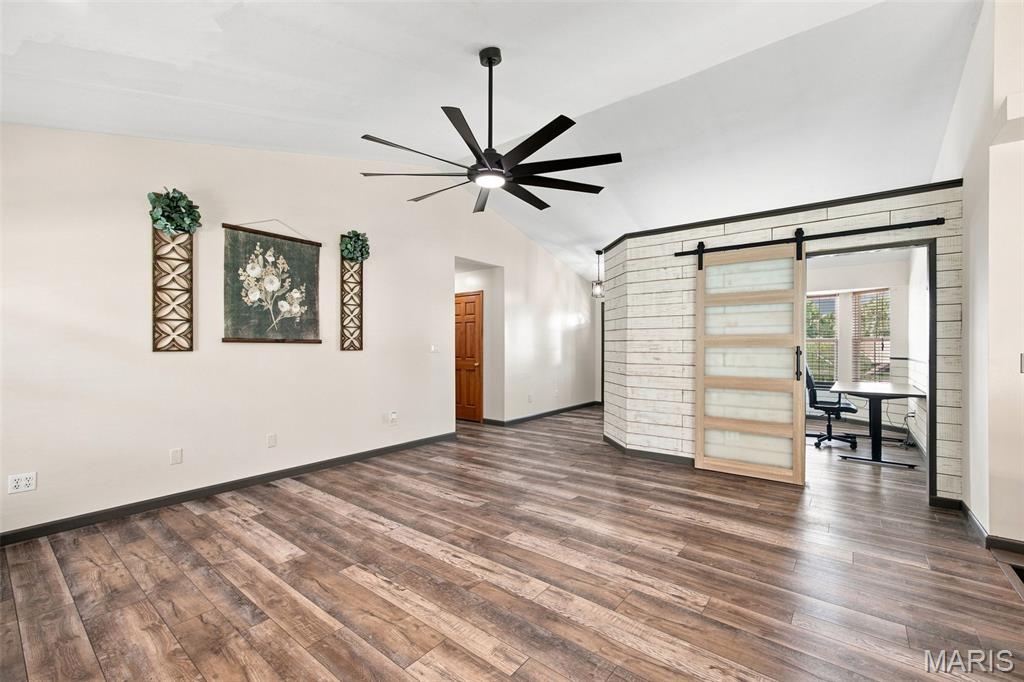 Imperial Hills 03 - Residential