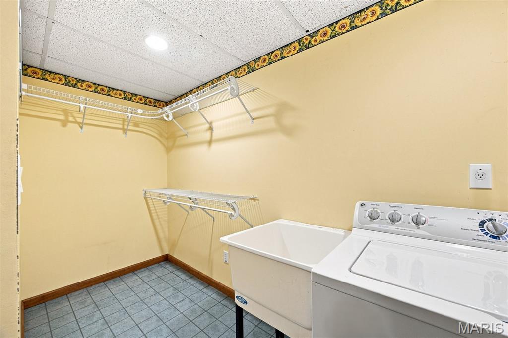 Imperial Hills 03 - Residential