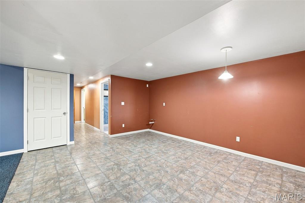 Imperial Hills 03 - Residential