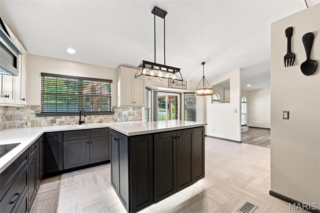 Imperial Hills 03 - Residential