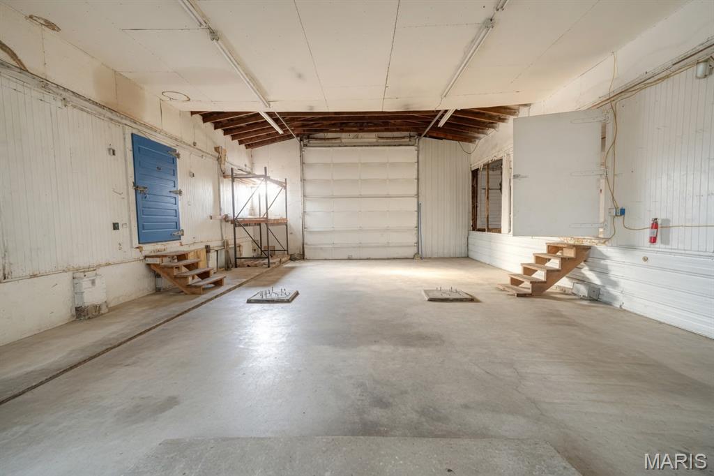 Carmacs Edwards & Otwells Add - Commercial Sale