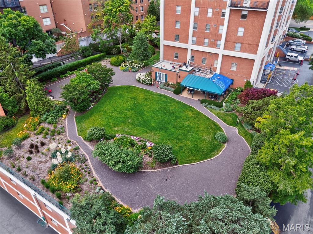 Whitehall Condo - Residential