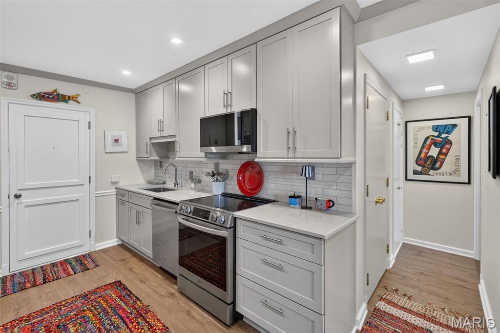 Whitehall Condo - Residential
