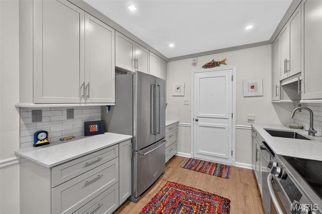Whitehall Condo - Residential