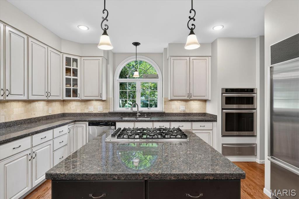 Greystone One - Residential