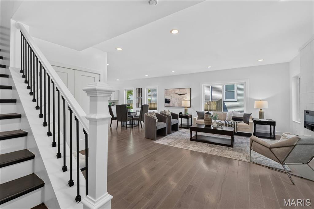 South Forest Park Hills - Residential