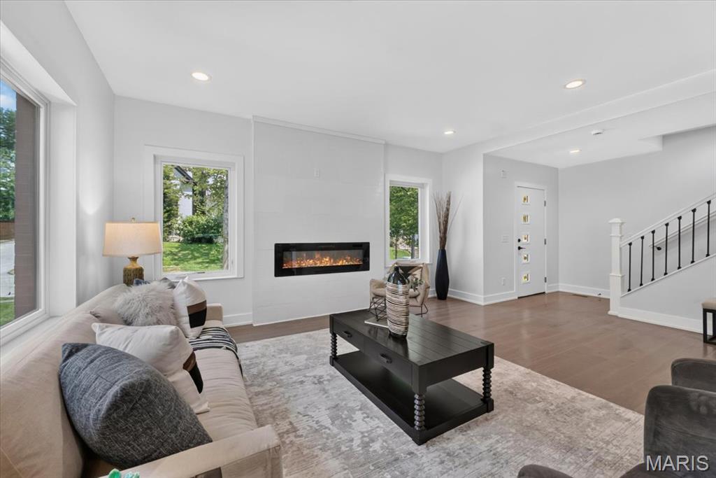 South Forest Park Hills - Residential
