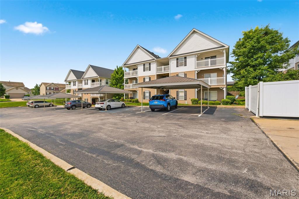 Springhurst Terrace #17 - Residential