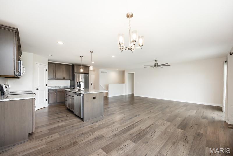 Fountain Place Add - Residential