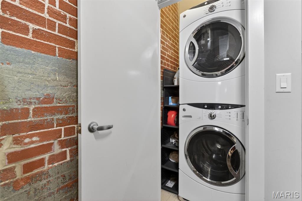 West End Lofts - Residential Lease