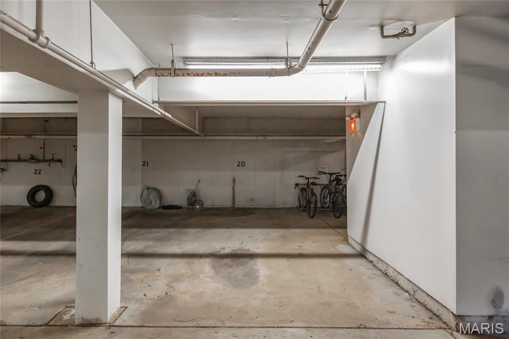 Coeur De Royale Condo - Residential