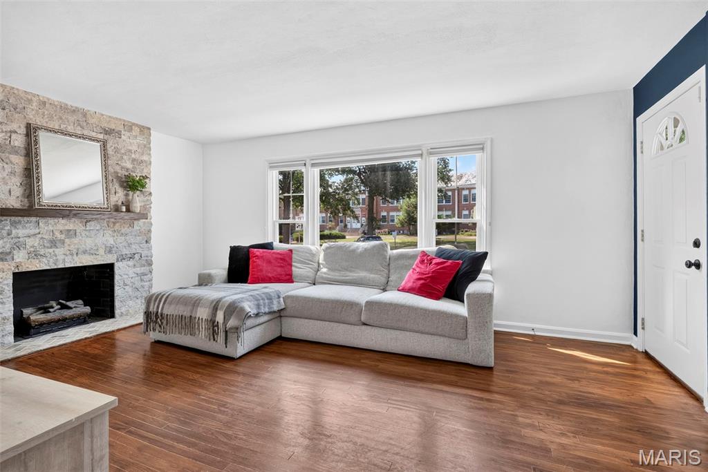 Adele Place - Residential