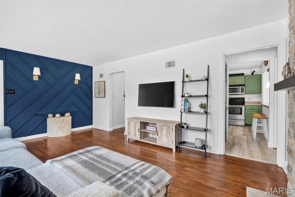 Adele Place - Residential