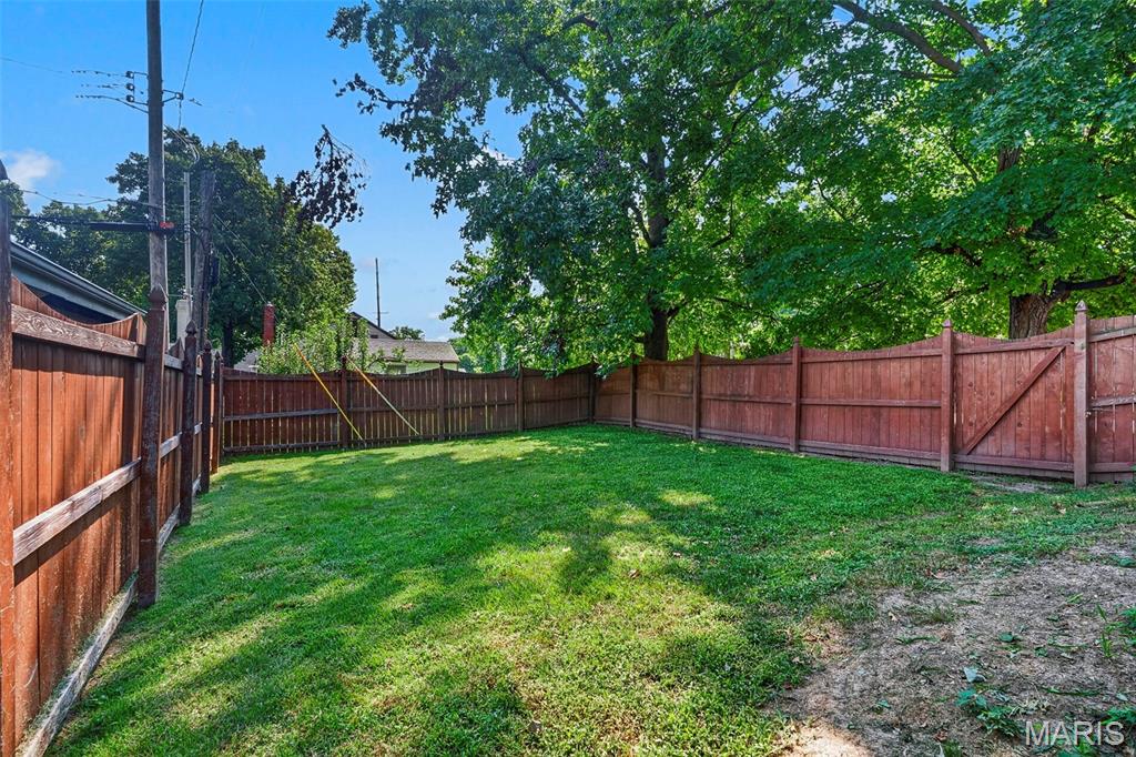 Adele Place - Residential